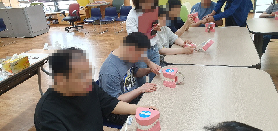 꾸미기_꾸미기_KakaoTalk_20190613_110006545.jpg